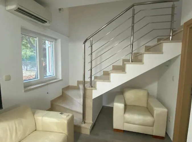 Vaitiare بيت للعطل Pinezići