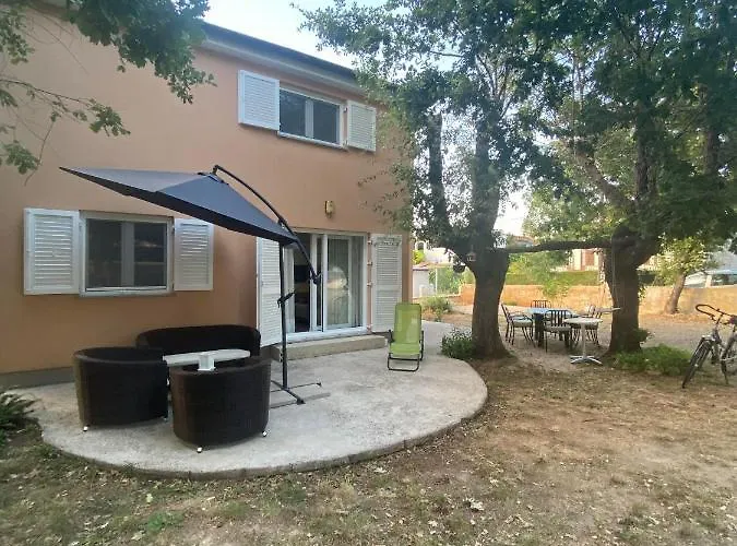 Vaitiare بيت للعطل Pinezići